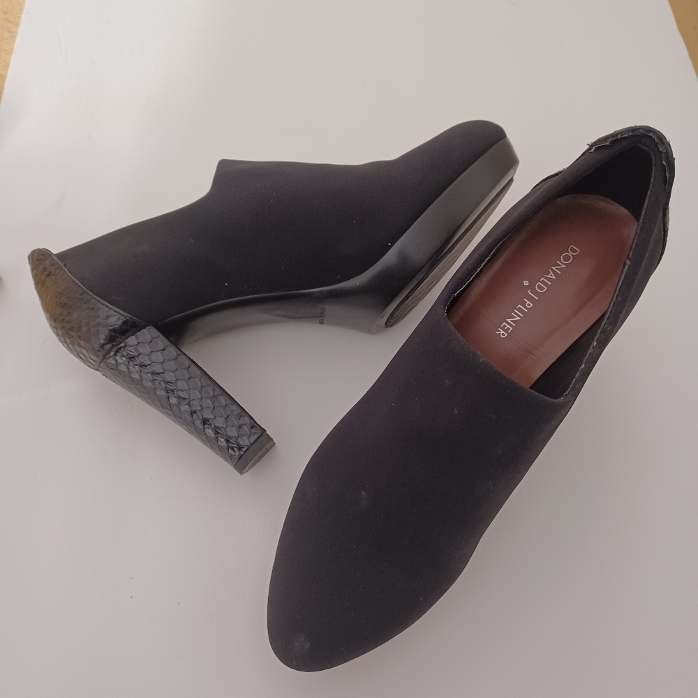 Donald J. Pliner Black Heeled Booties
